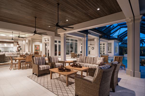 Outdoor Living/Dining