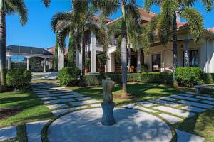 Superior Construction - 14928 Celle Naples Florida - Harwick Homes