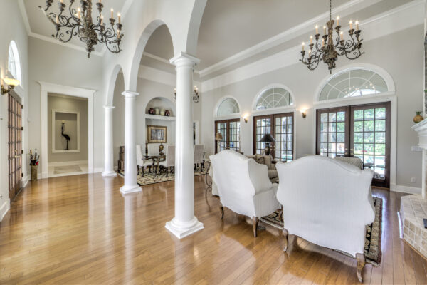 Living Room 26470 Rookery Lake Dr-21