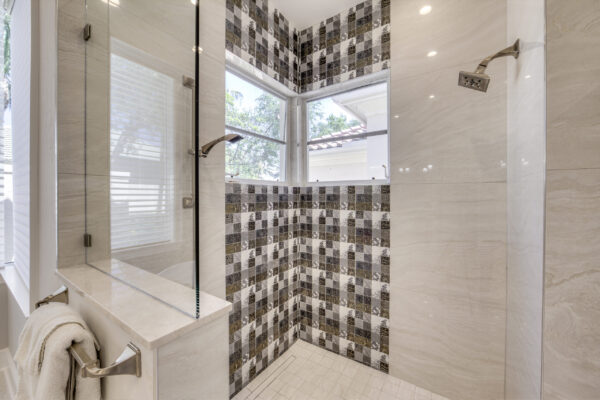 Masterbath 26470 Rookery Lake Dr-15