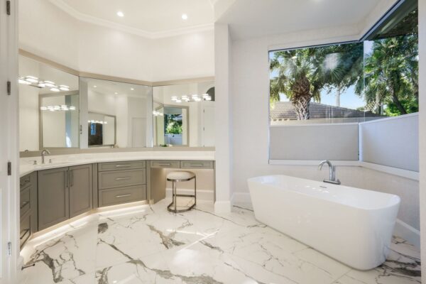 4020 Arrowwood Ct, Bonita Springs, FL 34134 (37)